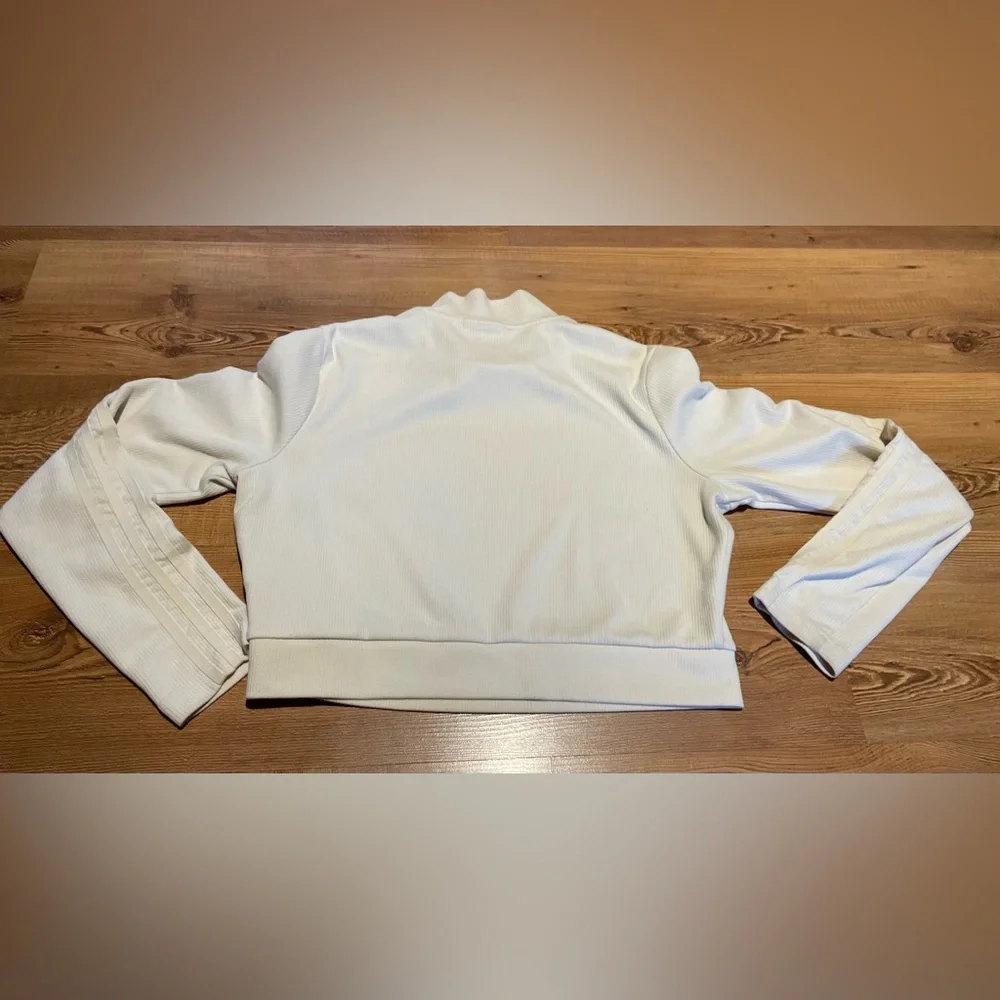 ADIDAS RETRO LUXURY CROPPED LONG SLEEVE TEE Size L - Picture 4 of 12